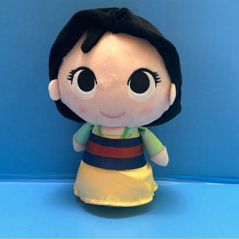 Disney Store Princess Mulan plush doll